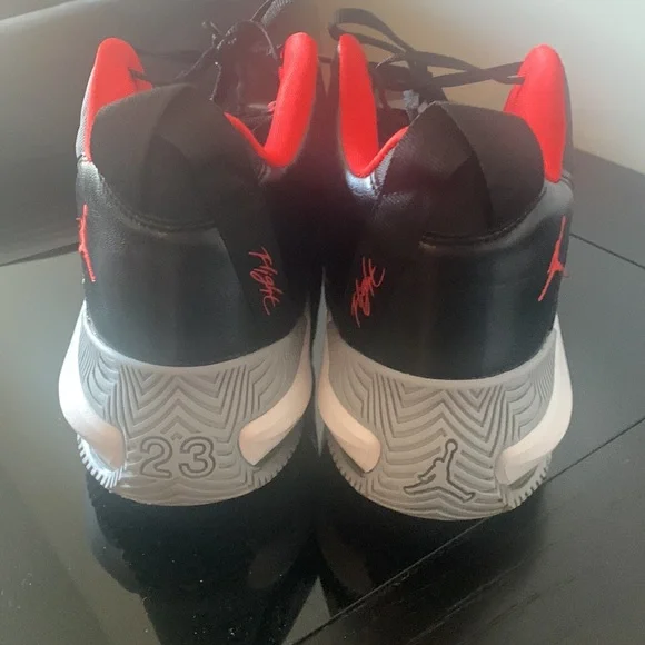 Nike Jordan Flight - Picture 2 of 3